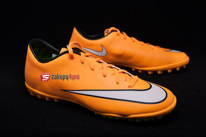 Buty NIKE  Mercurial Victory V TF 