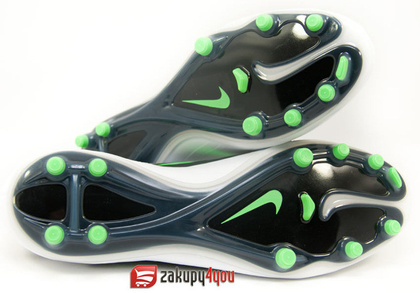 Buty piłkarskie Nike HYPERVENOM PHATAL FG