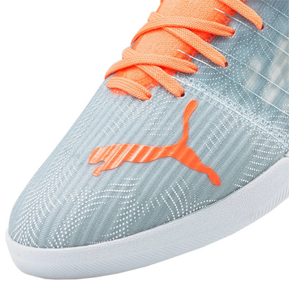 Szaro-pomarańczowe buty halówki Puma Ultra 3.4 106731 01