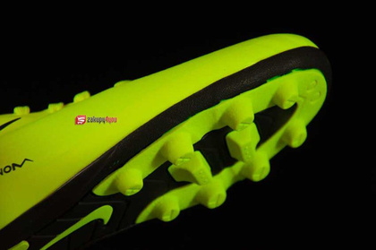 Buty piłkarskie Nike JR HYPERVENOM PHADE  FG-R