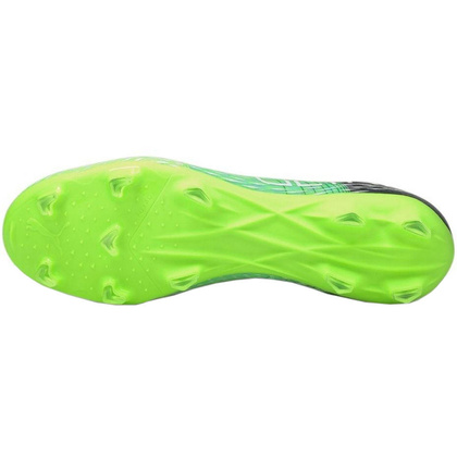 Czarno-zielone buty piłkarskie korki Puma Ultra 3.3 106523 03