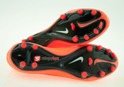 Buty piłkarskie Nike HYPERVENOM PHATAL FG