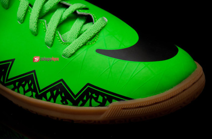 Halówki Nike JR HYPERVENOM PHADE II  IC 