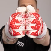 Biało-czerwone rękawice bramkarskie Football Masters Varis X Pro White Red