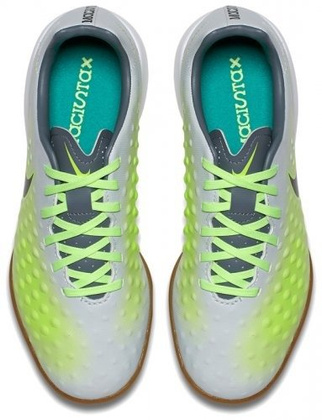 Białe buty piłkarskie na halę Nike Magista Opus IC 844422-003 Junior