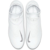 Białe buty piłkarskie korki Nike Phantom Vision Academy DF FG/MG AO3258-100