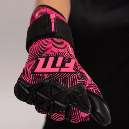 Czarno-różowe rękawice bramkarskie Football Masters Varis X Pro Black Pink