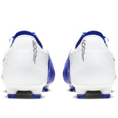 Biało-niebieskie buty piłkarskie korki Nike Phantom Venom Elite FG AO7540-104