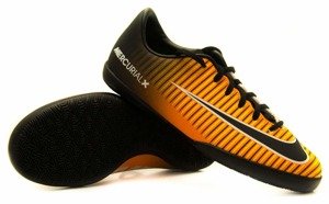 Pomarańczowo-czarne buty piłkarskie na halę Nike Mercurial Victory IC 831947-801 JR