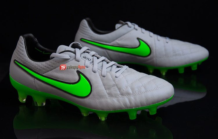 Korki nike tiempo legend v clearance