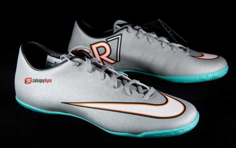 nike mercurial victory v ic cr7