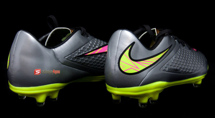 Nike Hypervenom Phantom FG ACC Soccer Cleats Sz 11.5