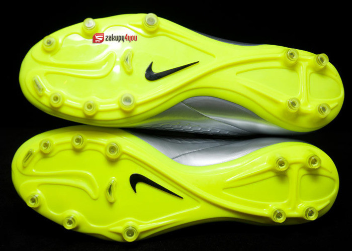 Nike Phantom Venom Academy FG Mens Soccer Shoes