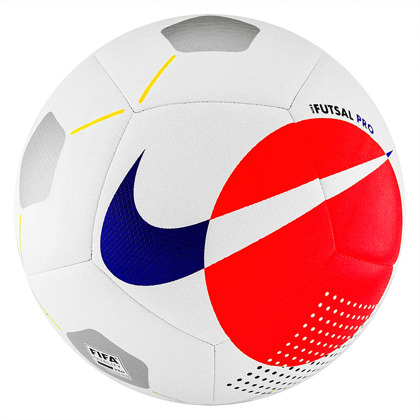 Biała piłka nożna halowa Nike Futsal Pro FIFA SC3971-100 - rozmiar 4 