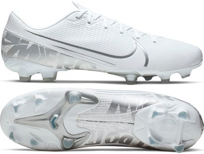 Białe buty piłkarskie korki Nike Mercurial Vapor 13 Academy FG/MG AT5269-100